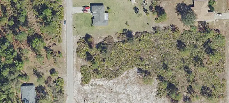 1712 Oak Avenue, Lehigh Acres, FL 33972