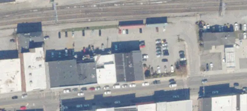 Mixed-Use Property with 3 Apartments