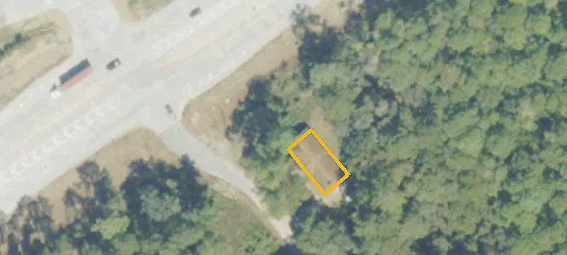 Industrial Land with Yard Improvements