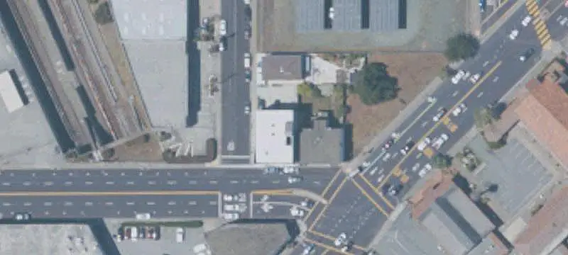 Mixed-Use Property with Five Residences