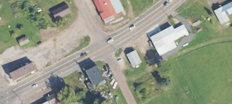 Gas Station with Four-Bay Auto Shop