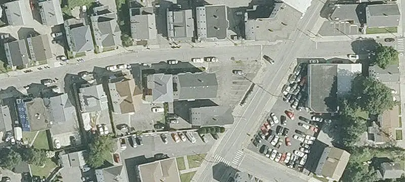 18-Unit Apartment Building