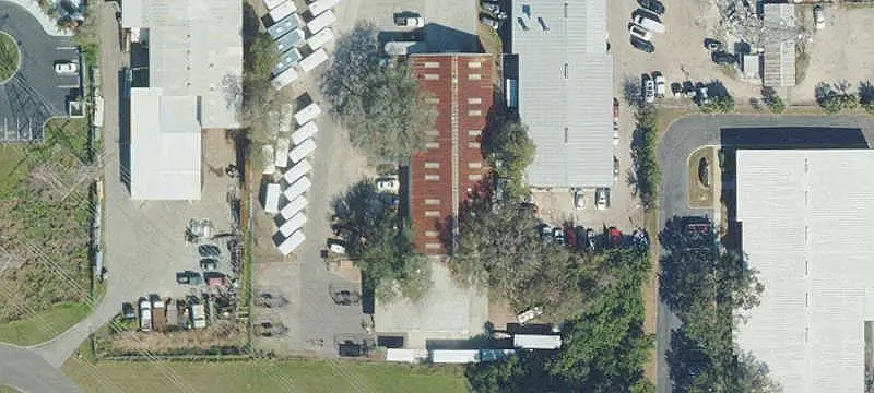Clear-Span Warehouse with Outdoor Storage
