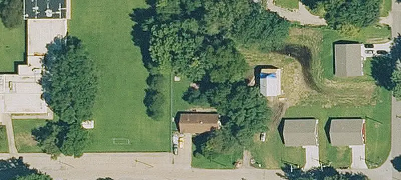 Commercial Land with Improvements
