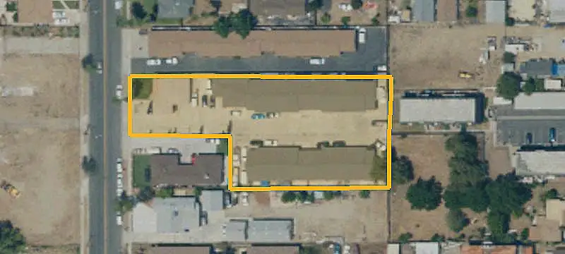 10-Unit Apartment Property with Garages
