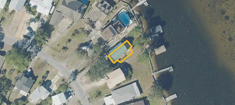 Updated Waterfront Triplex