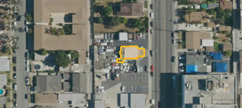 Automotive Shop with Commercial Lot