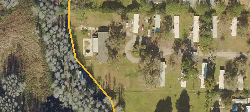 Mobile Home Park With Vacant Pad