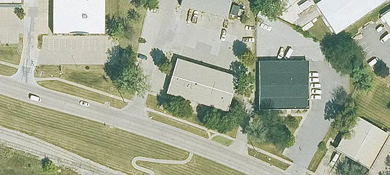 Light Industrial Warehouse with Yard