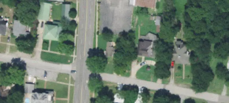 Corner-Lot Mixed-Use Building