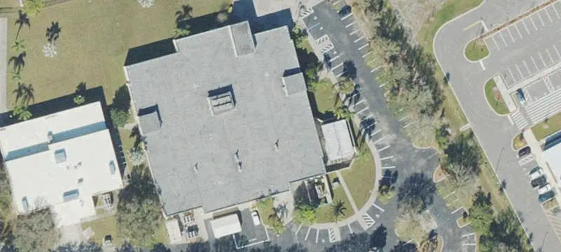 Manufacturing Facility with Laboratory Space