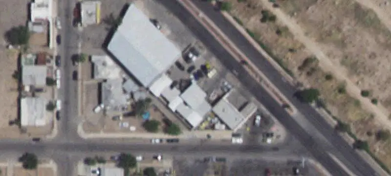 Open-Layout Warehouse