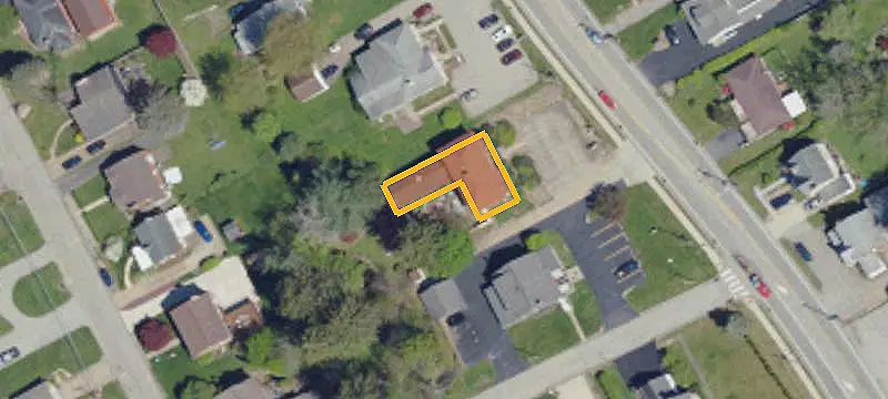 Medical Office with Detached Garage