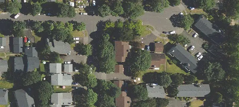 Four-Unit Quadplex with Private Decks