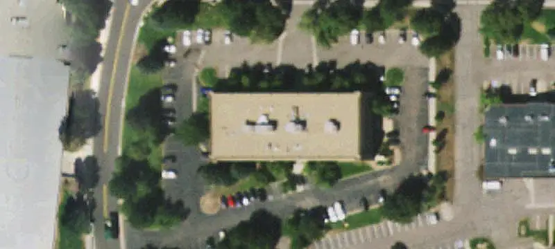 Single-Tenant Office Building