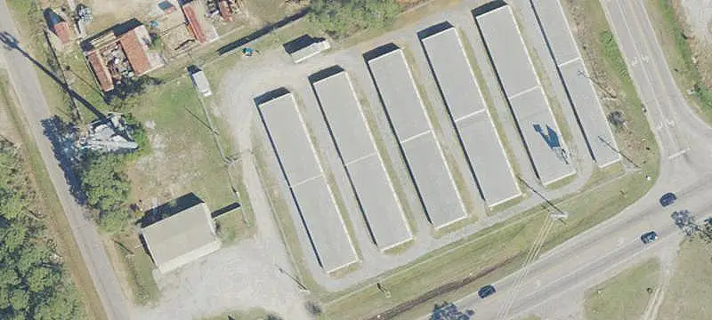 Warehouse with Fenced Yard