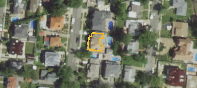 Detached Duplex with Garage