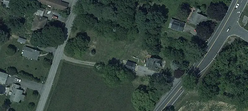 Commercial Land at Signalized Corner