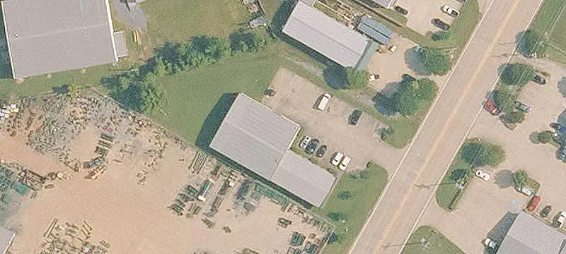 Industrial Flex Space with Cranes