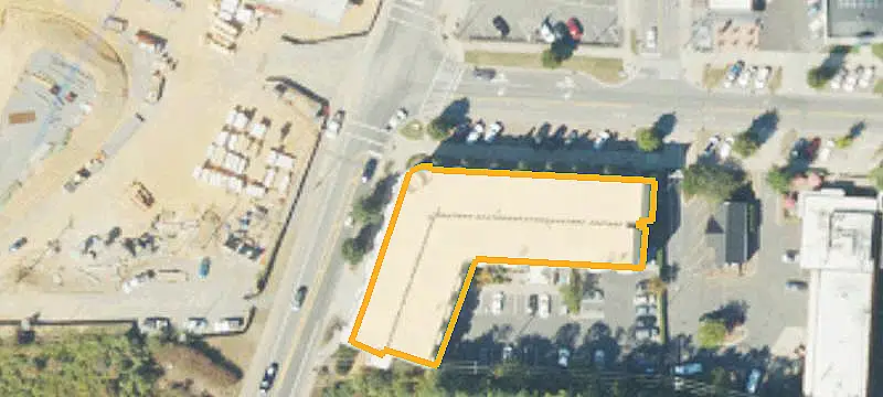 Bar Property with Retail Space