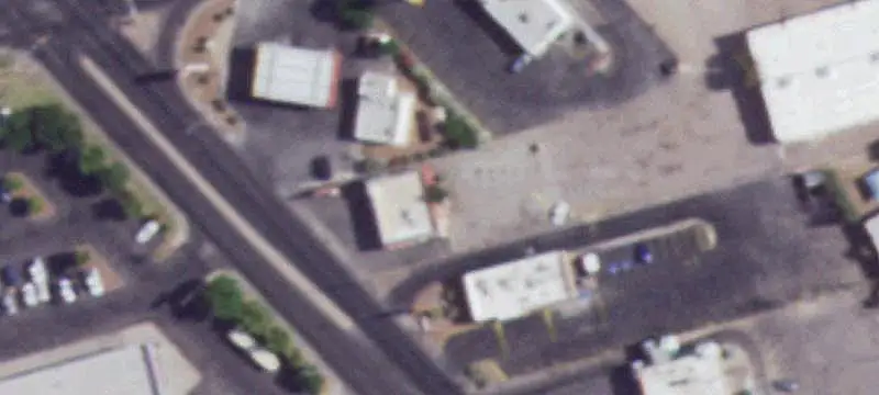 Freestanding Storefront with Rear Lot