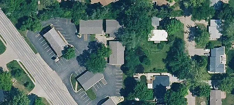 Standalone NNN Office Building