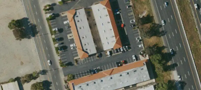 Multi-Tenant Retail Center