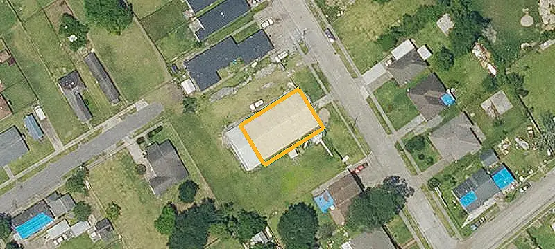Commercial Land With Warehouse