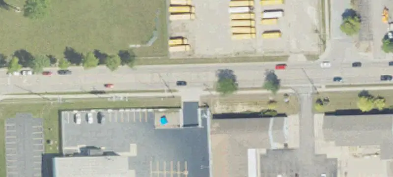 Single-Story Flex Building