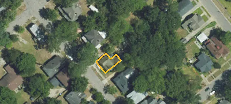Three-Unit Apartment Property