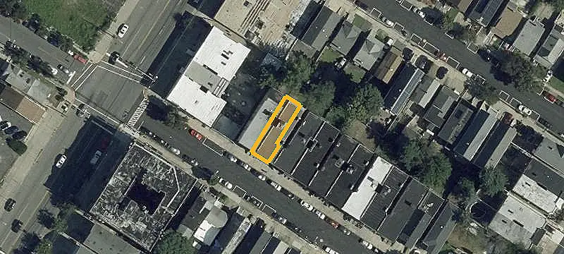 Six-Unit Brick Apartment Building