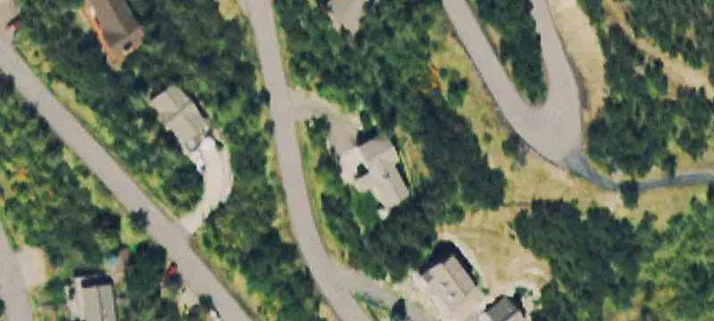 Mountain-View Duplex with Deck