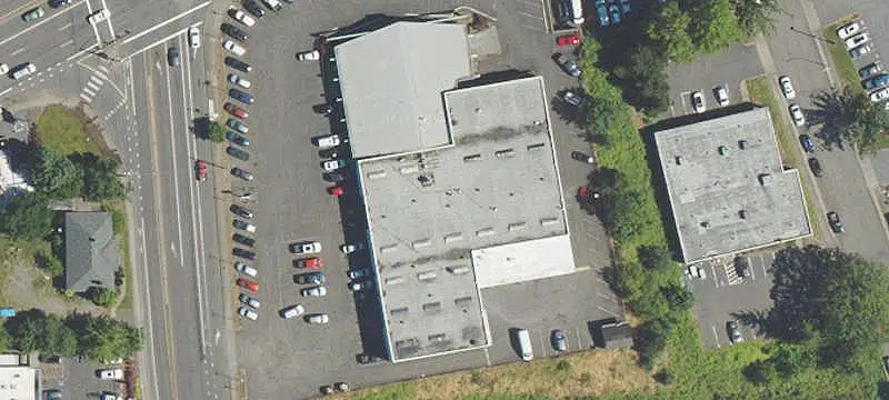 Mixed-Use Property with Showroom