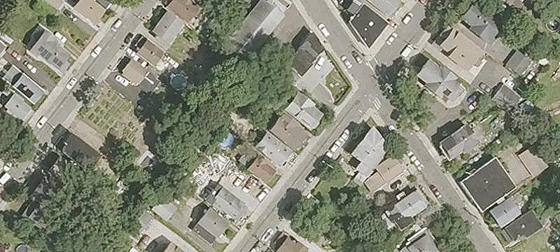 Three-Unit Triplex with Fenced Yard