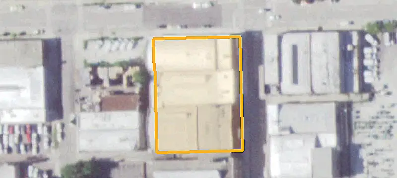 Single-Story Flex Industrial Building