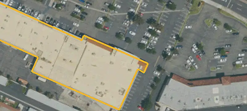 Single-Tenant NNN Retail Property