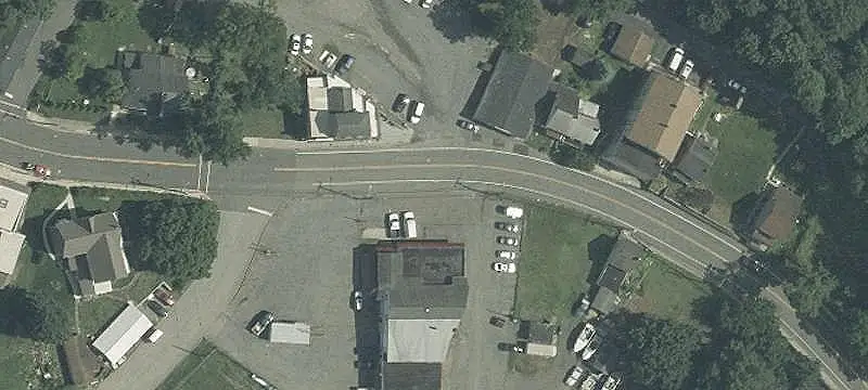 Flex Space with Overhead Door