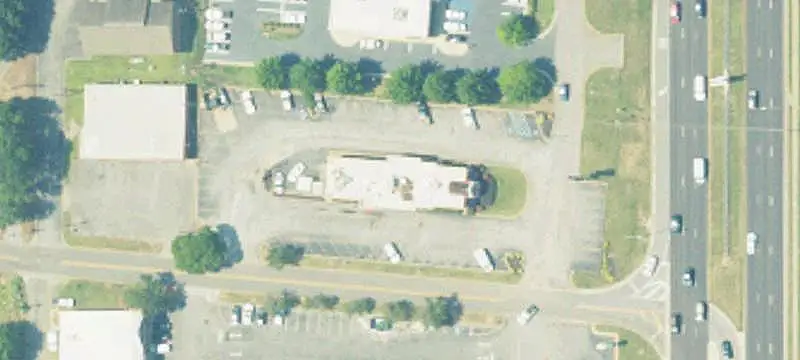 Former Arby’s Retail Space