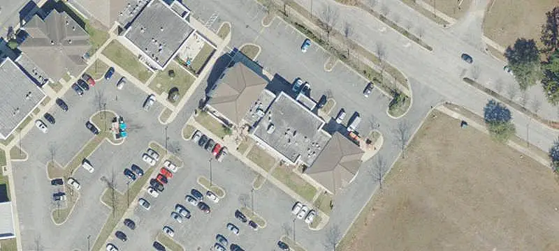 Mixed-Use Suite with Ample Parking