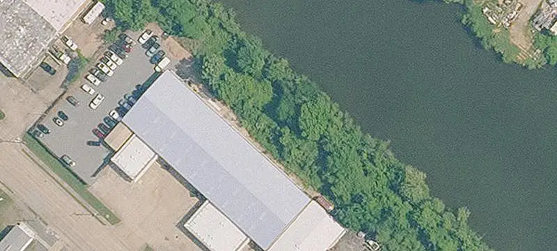 Multi-Structure Industrial Flex Property