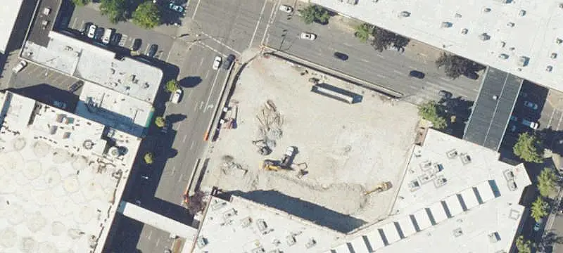 Anchor Shopping Center Property