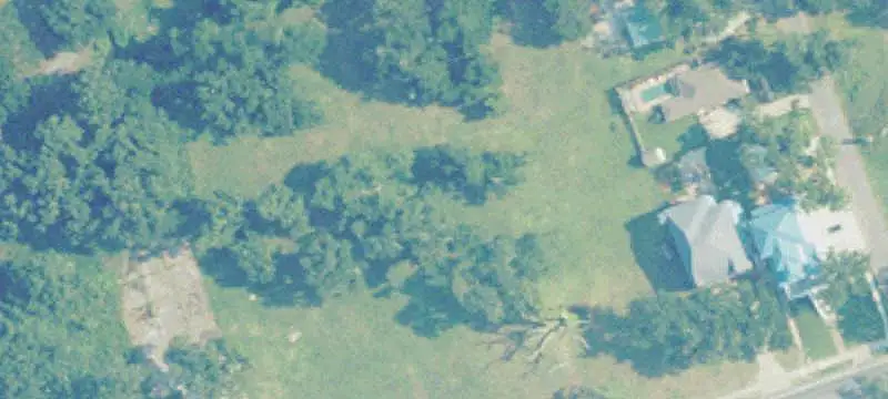 Land / Acreage (10 acres or less)