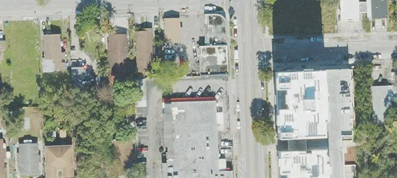 Six-Unit Mixed-Use Property