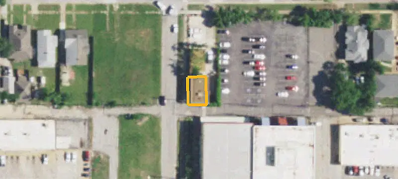 1905-Built Mixed-Use Property