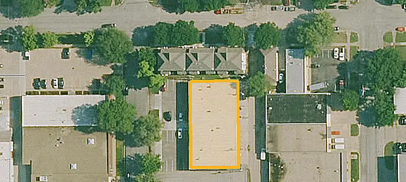Small-Bay Flex Space