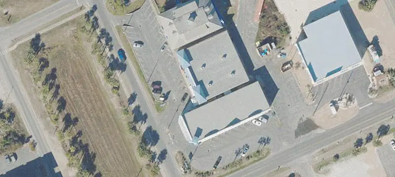 Full-Service Grocery Store