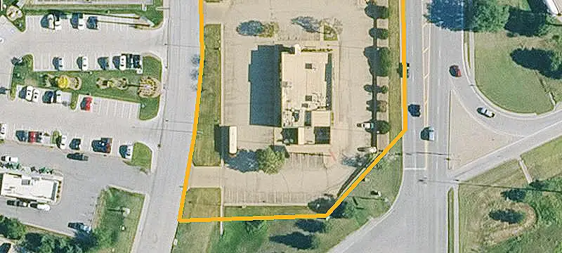 Applebee's Retail Space