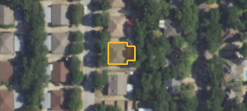 Two-Bedroom Duplex with Carports