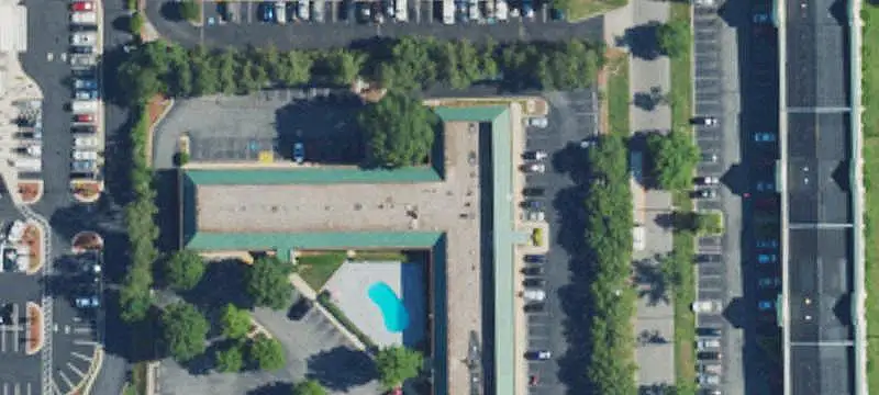 Howard Johnson Hotel Property