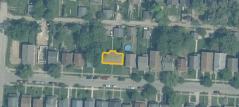 Four-Unit Garden Apartment Property